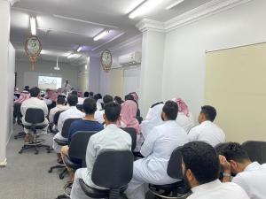 The Dean of the College of Engineering in Al-Leith Inaugurates the First Engineering Expertise Forum